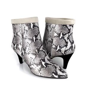 42 Gold Ojai Snakeskin Print Pointed Toe Heeled Leather Ankle Boot-Size 7  NWOB